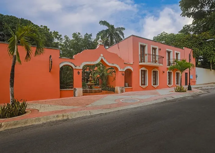 Hacienda San Miguel & Suites